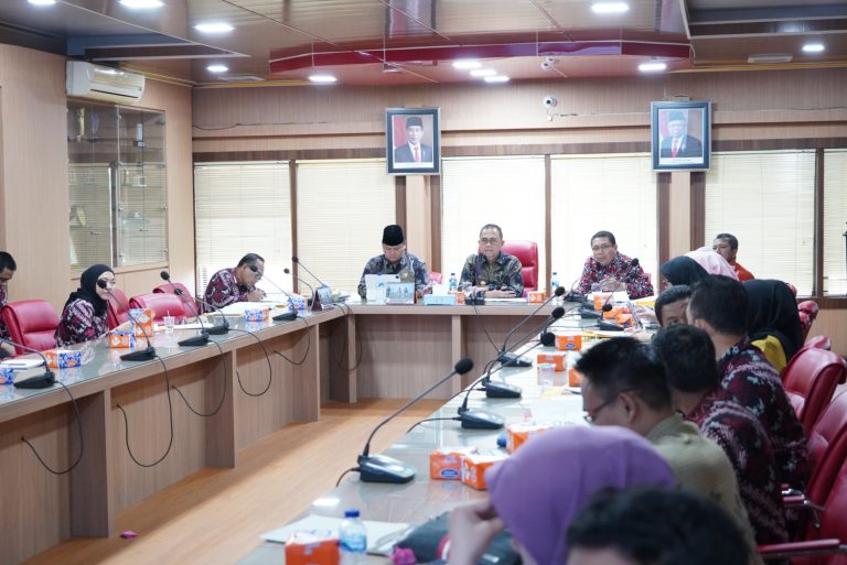 Hani S Rustam Pimpin Rapat penyusunan rencana aksi pelaporan MCP KPK